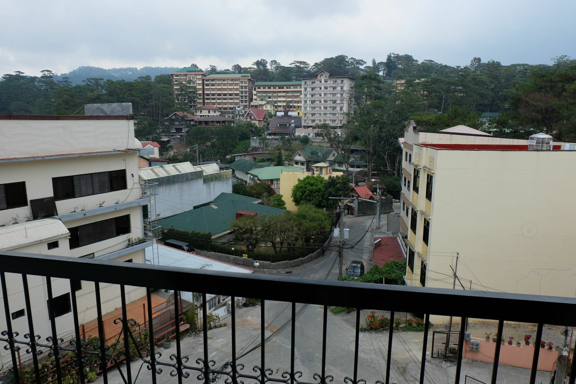 Vybe Travellers Pad Apartment Baguio City Exterior foto